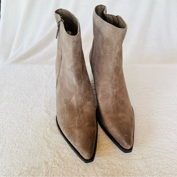 SAM EDELMAN JANE BLOCK HEEL TAN SUEDE LEATHER SNIP TOE ANKLE BOOTS SIZE 8.5 NWT - Picture 3 of 11